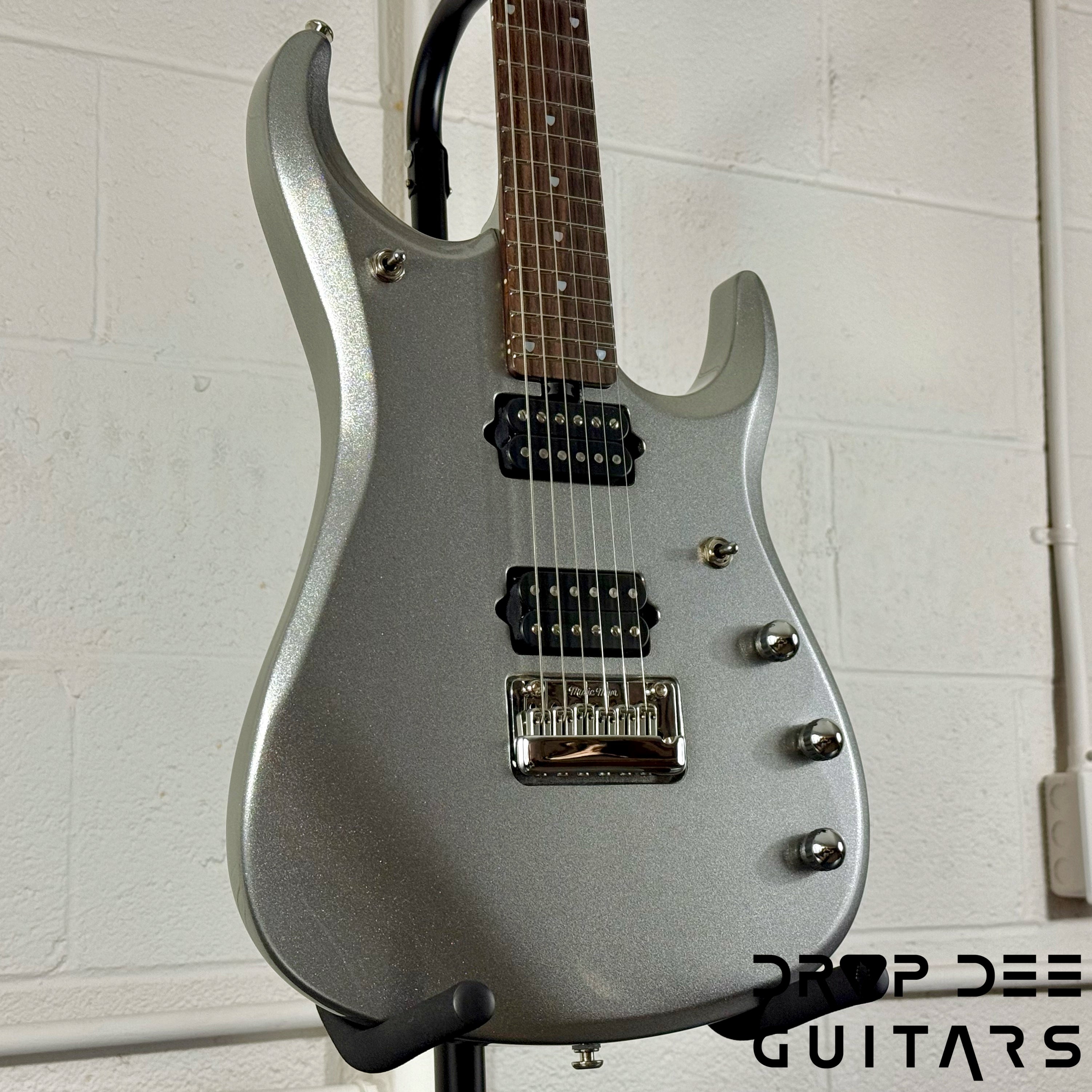 Ernie Ball Music Man JP13 6 Electric Guitar w/ Case - Platinum Silver