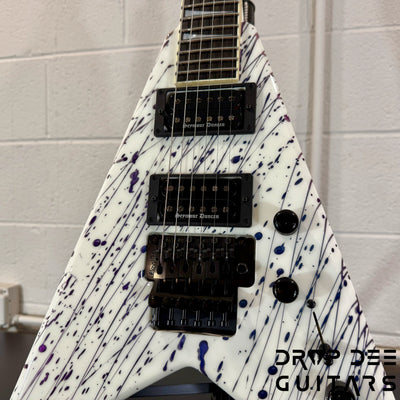 Jackson Custom Shop King V Electric Guitar w/ Case - Blood Splatter