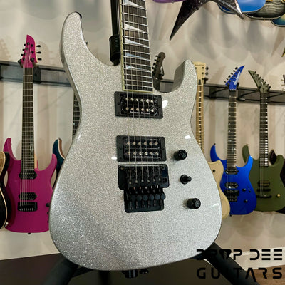 Jackson Custom Shop Soloist FR Electric Guitar w/ Case - Silver Sparkle