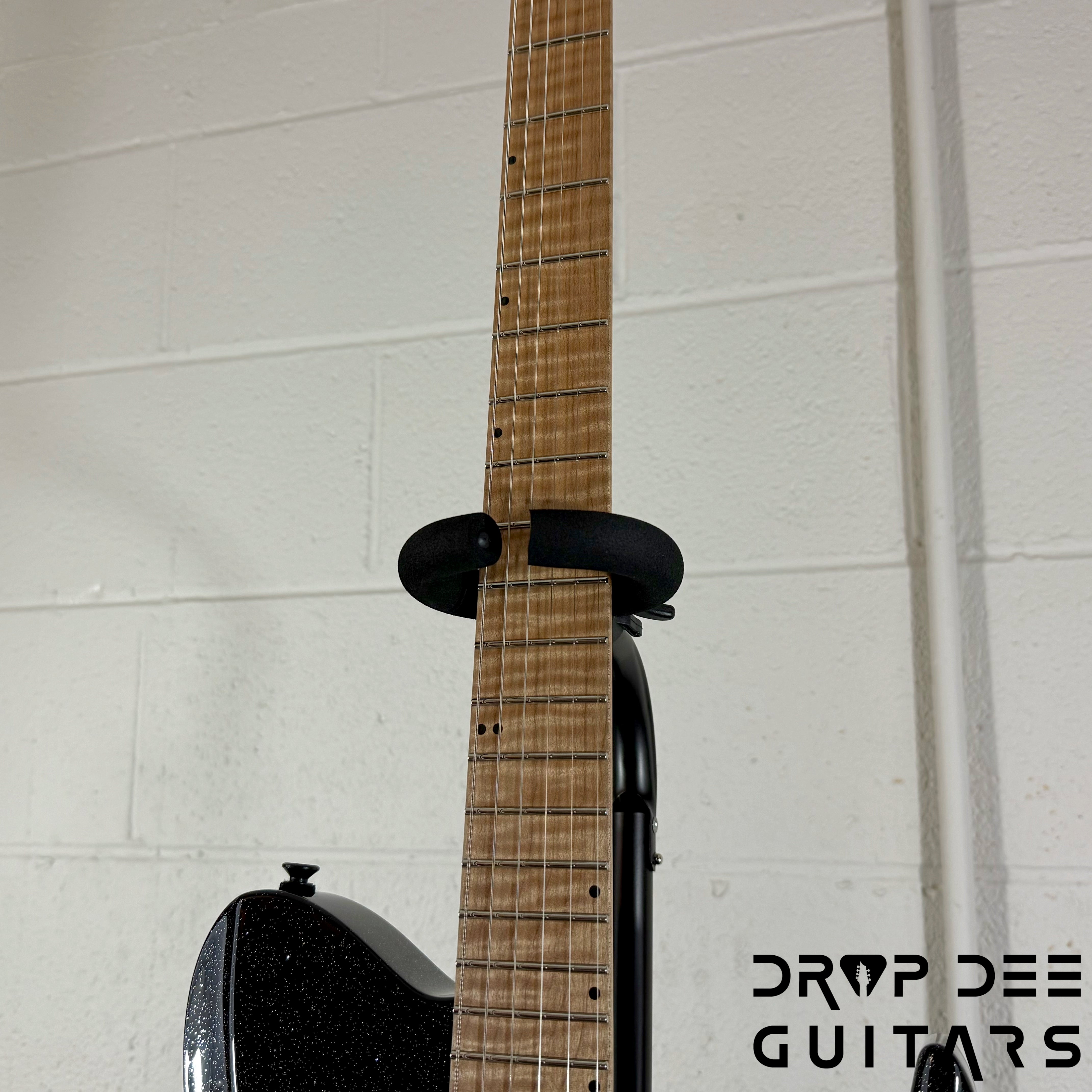 Balaguer USA Series Seraph Modern Electric Guitar w/ Case (624) - Gloss Metallic Black