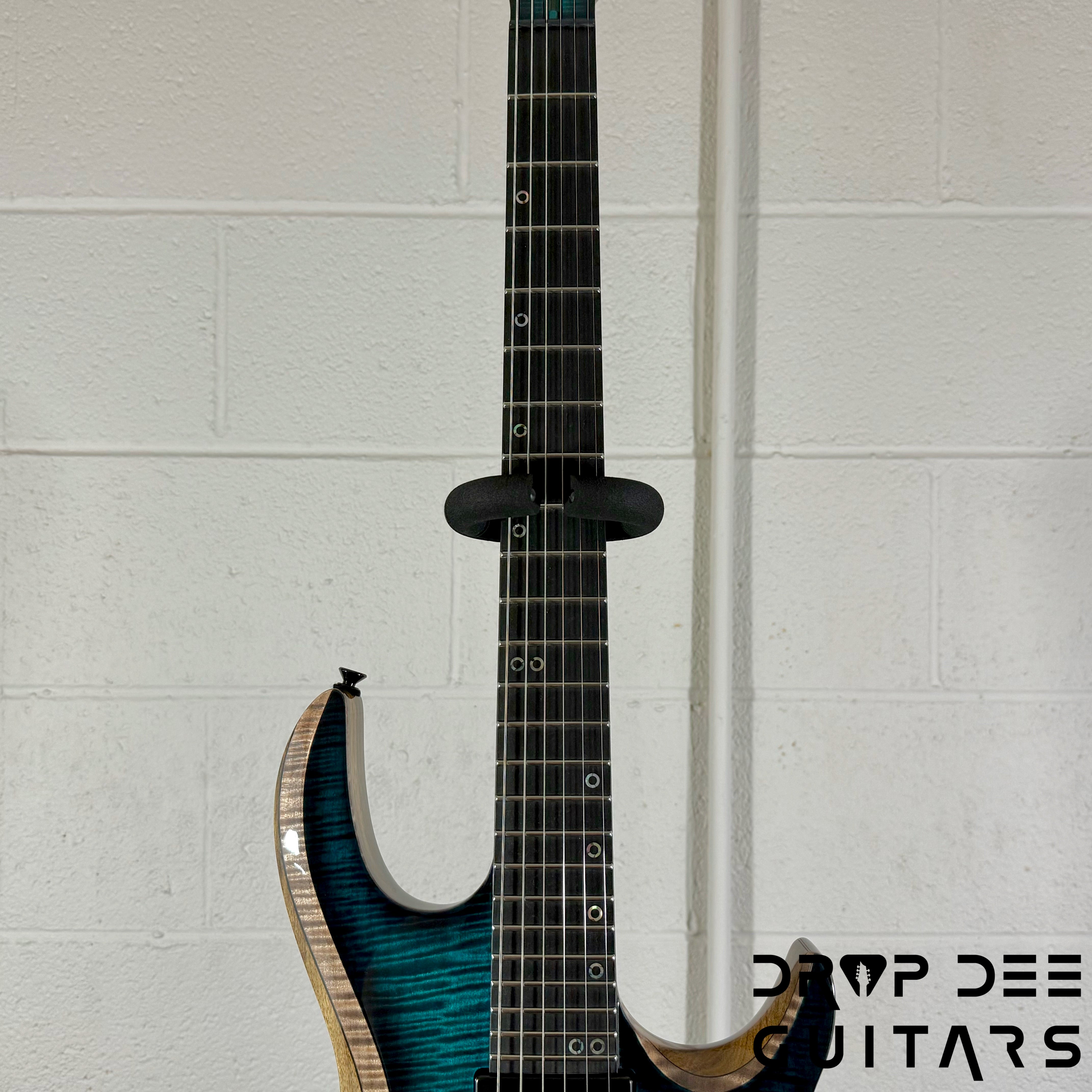 Kiesel A2 6 Neck-Thru Trem Electric Guitar w/ Bag - Blue Burst