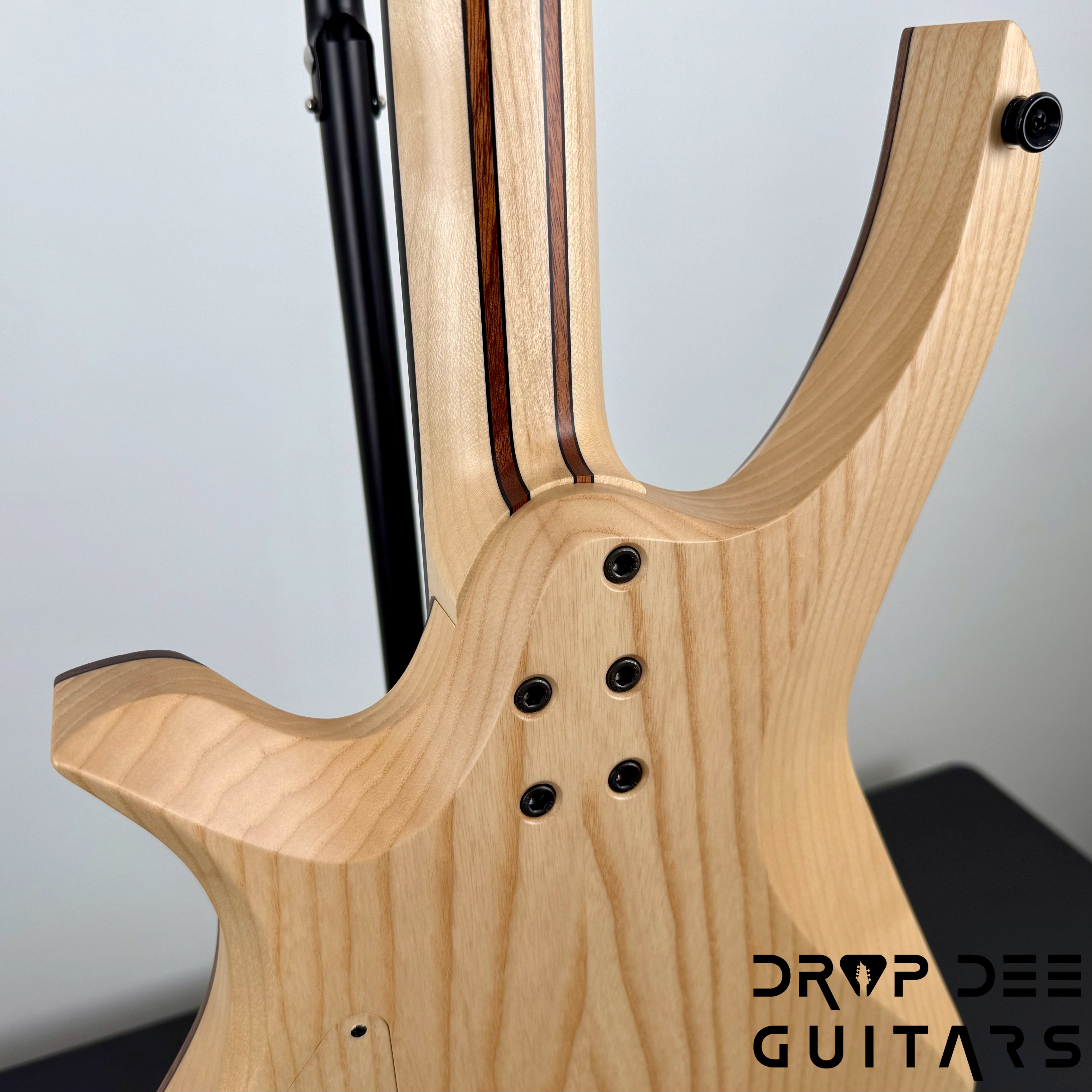 Infinia Neptune Headless Electric Guitar w/ Bag - Black Walnut