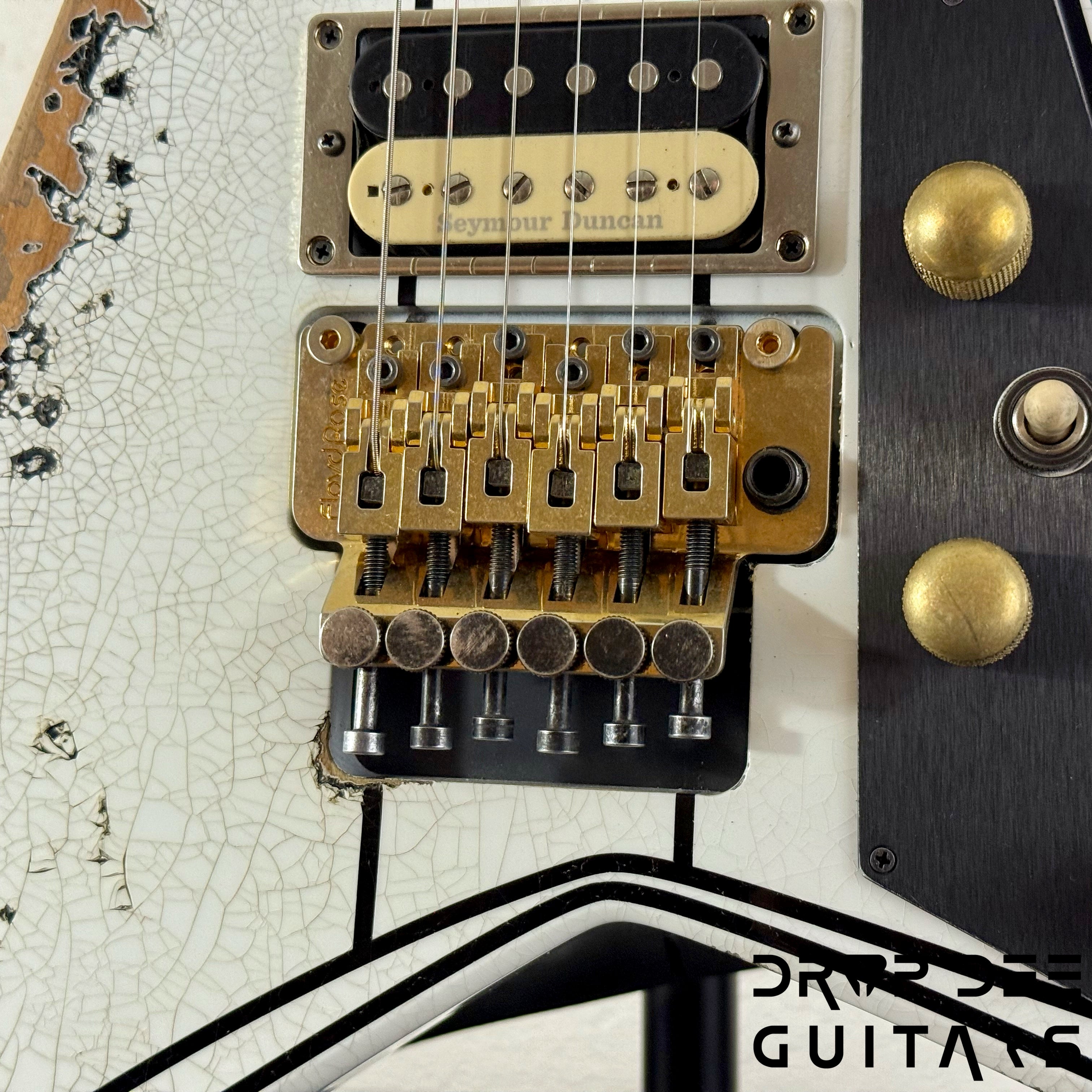 Jackson USA Custom Shop Special Edition Rhoads Electric Guitar w/ Case - Snow White w/ Black Vintage Pinstripes, Nitro-Tour Heavy Relic