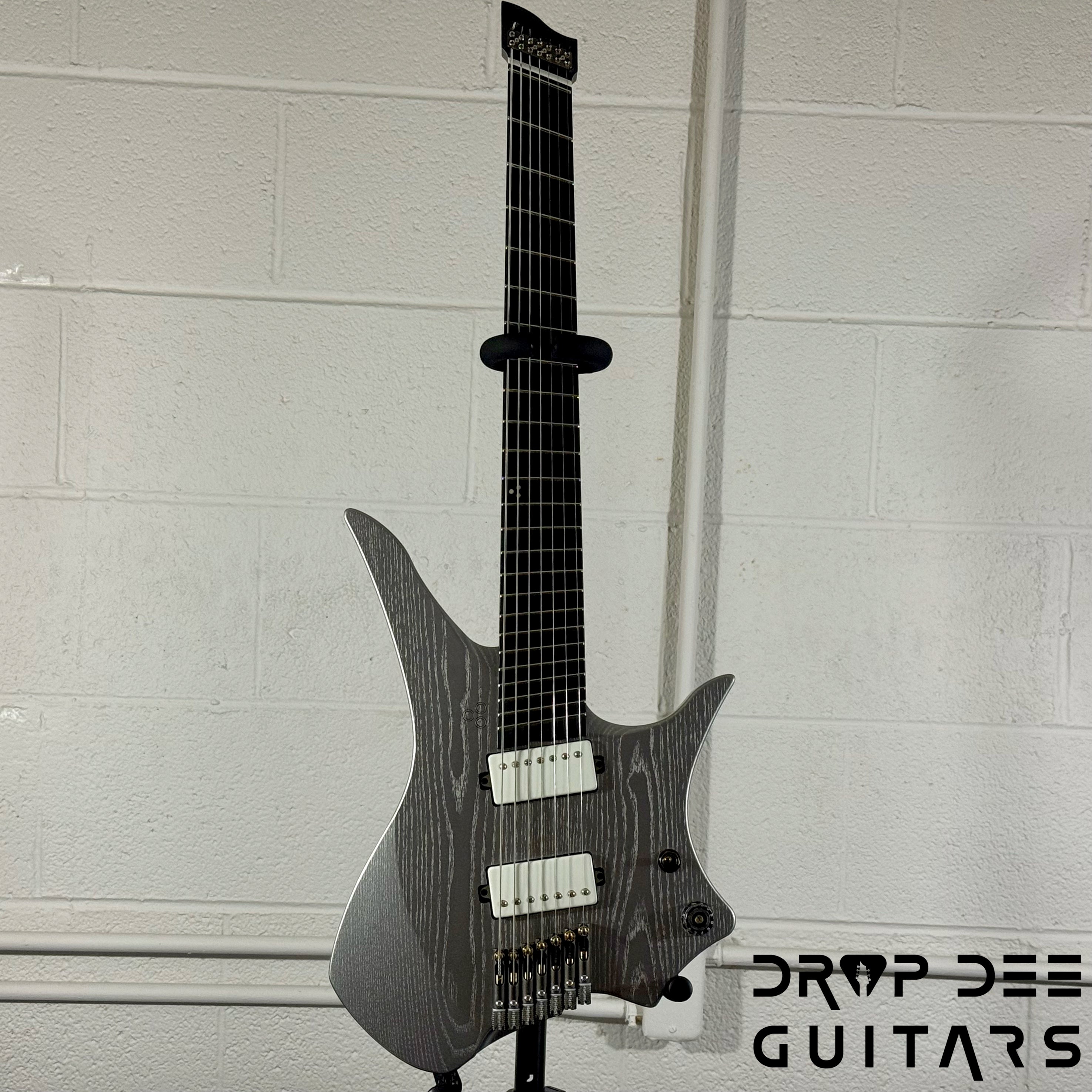 GOC Varja 7 Multiscale 7-String Electric Guitar w/ Bag - Silver
