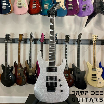 Jackson Custom Shop Soloist FR Electric Guitar w/ Case - Silver Sparkle