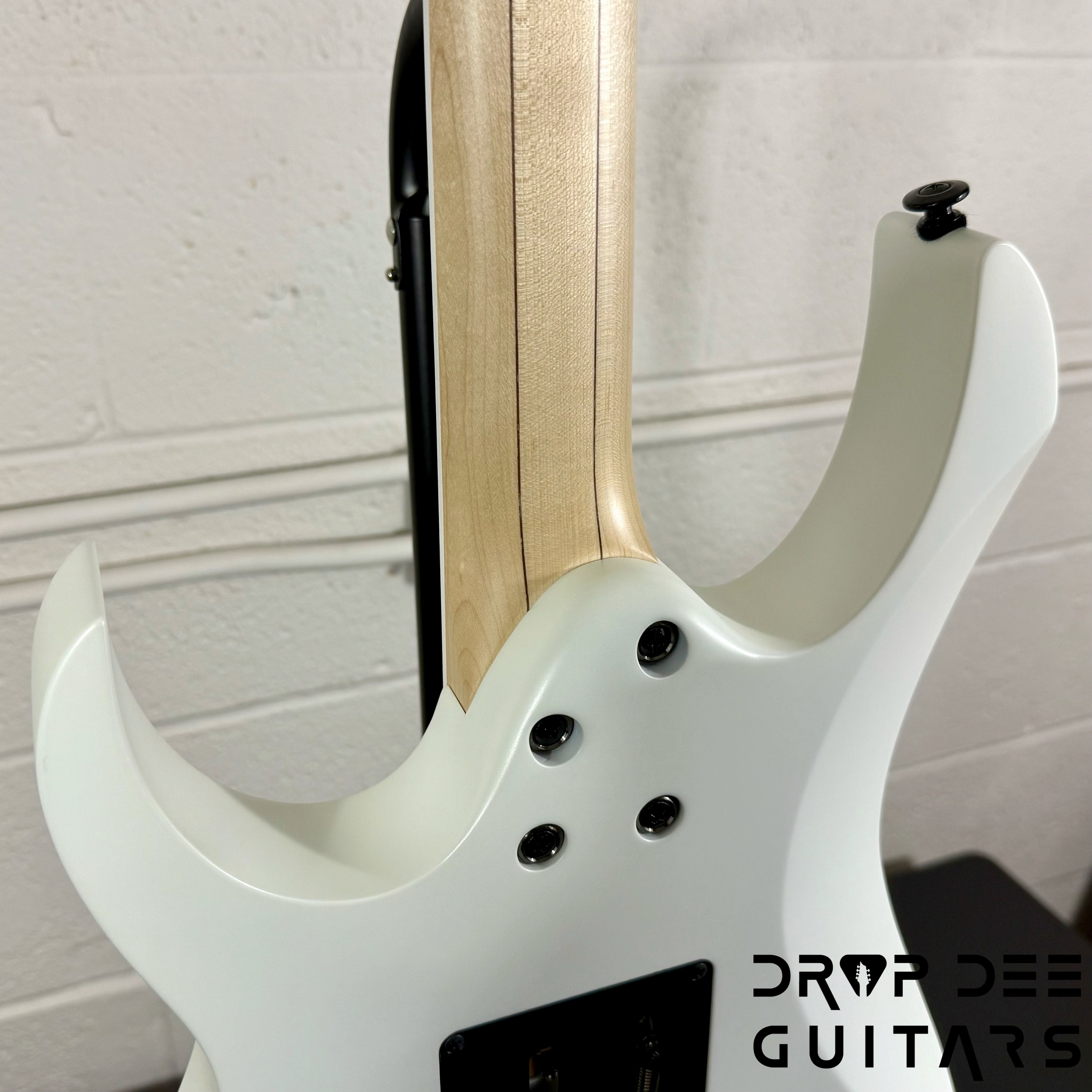 Ibanez Prestige RG653DX Electric Guitar w/ Case - White Flat