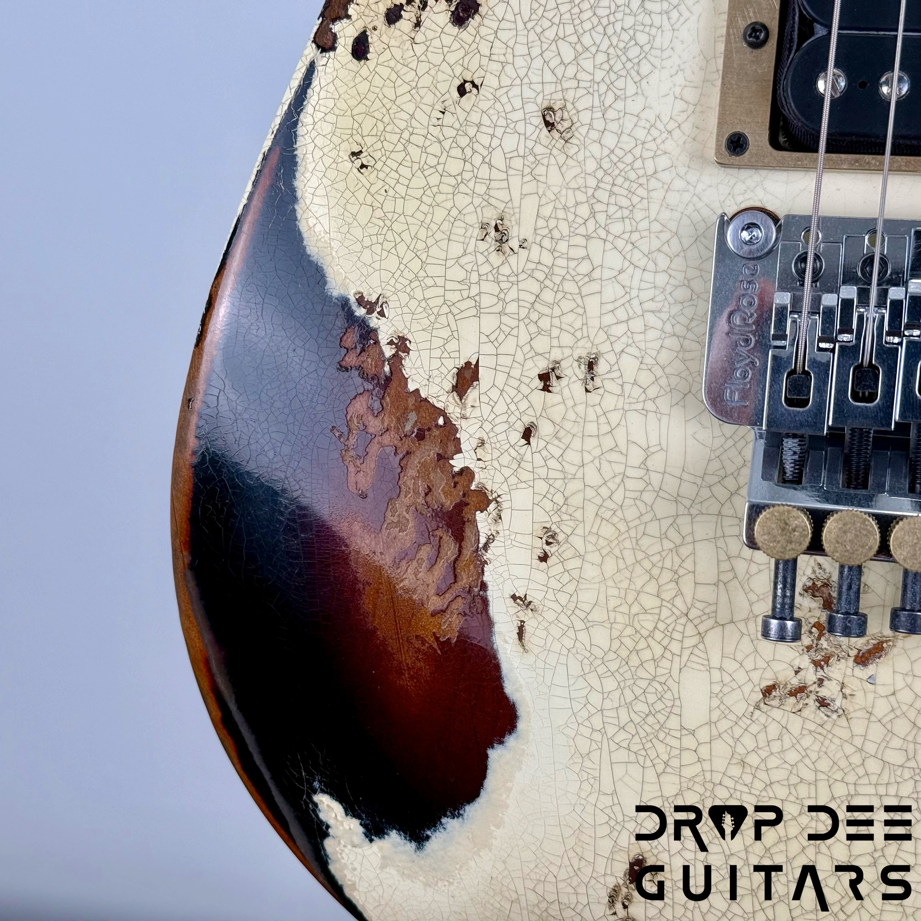 Jackson USA Custom Shop Special Edition Soloist Electric Guitar w/ Case - Vanilla Shake Over 3 Tone Sunburst