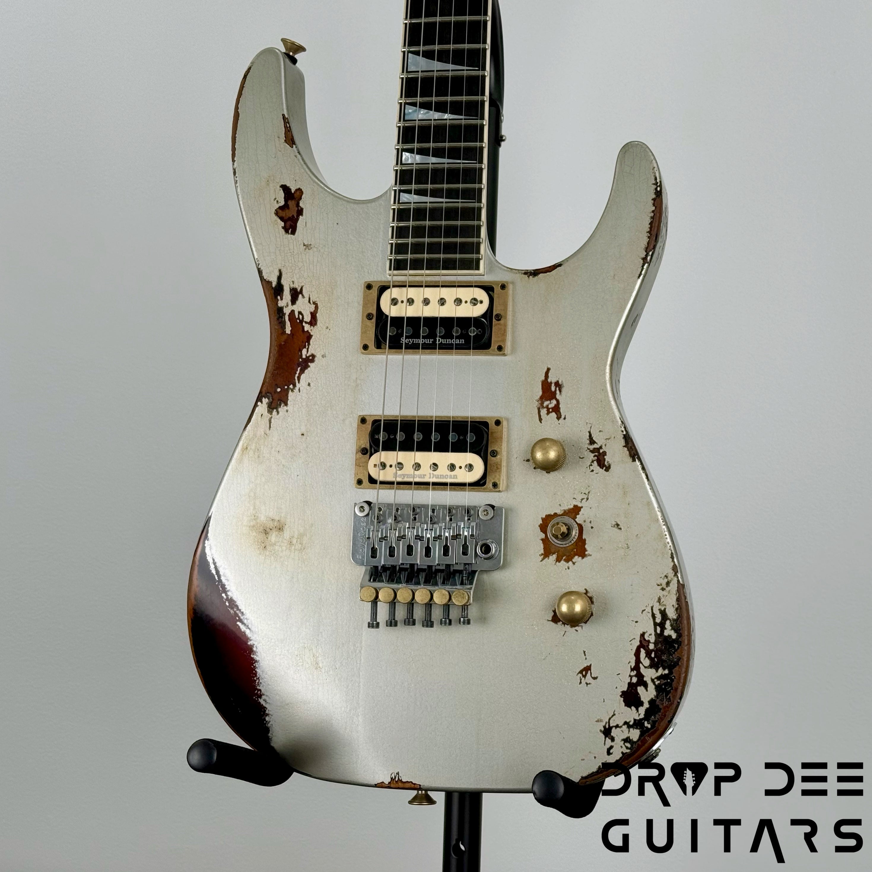 Jackson USA Custom Shop Special Edition Soloist Electric Guitar w/ Case - Inca Silver Over 3 Tone Sunburst