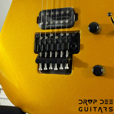Jackson American Series Limited Edition Virtuoso Electric Guitar w/ Case - Gold Rush