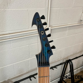 Skervesen Raptor 6 Electric Guitar w/ Case