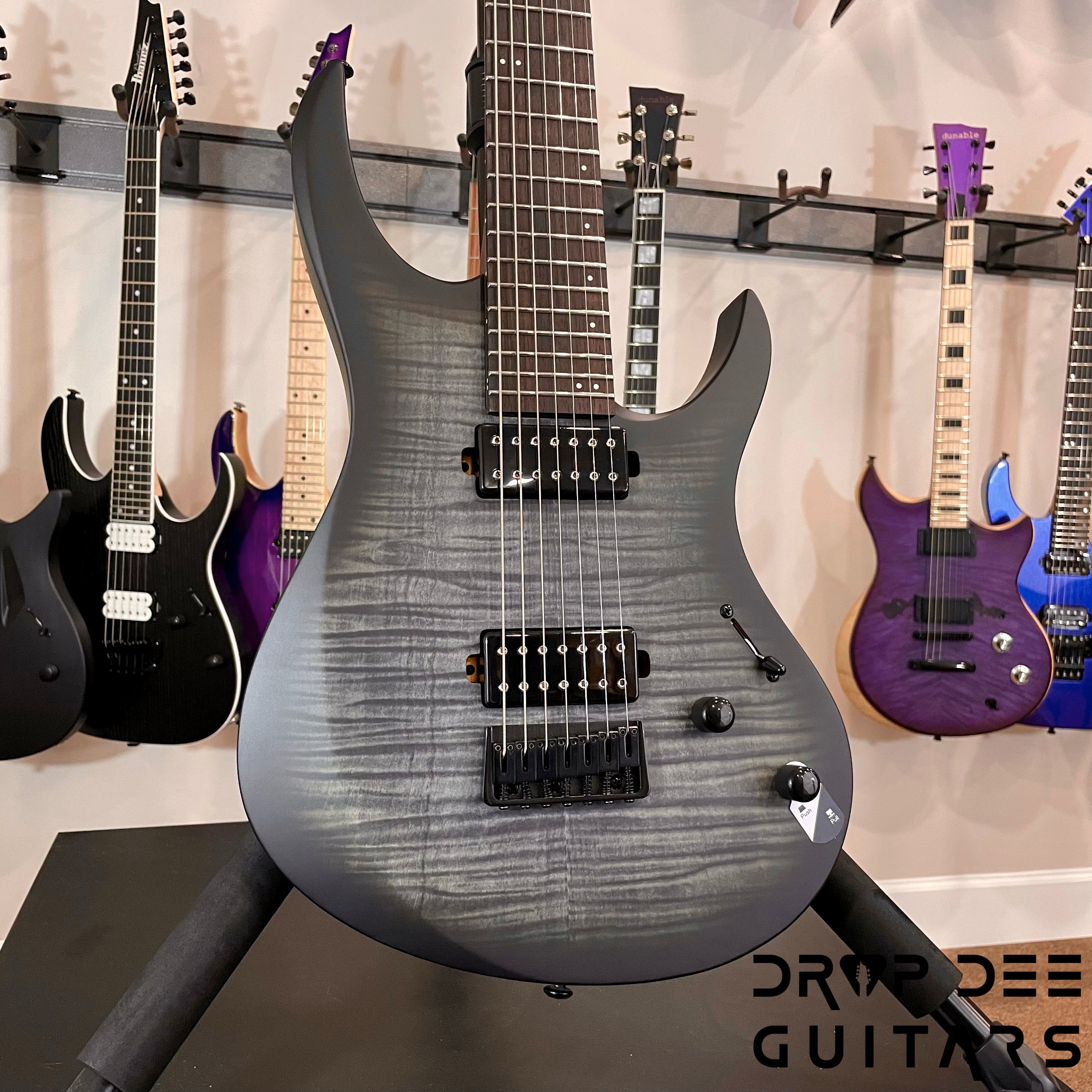 Balaguer Standard Series Diablo Baritone 7-String Electric Guitar w/ Bag (0077)