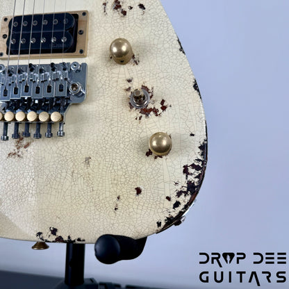 Jackson USA Custom Shop Special Edition Soloist Electric Guitar w/ Case - Vanilla Shake Over 3 Tone Sunburst