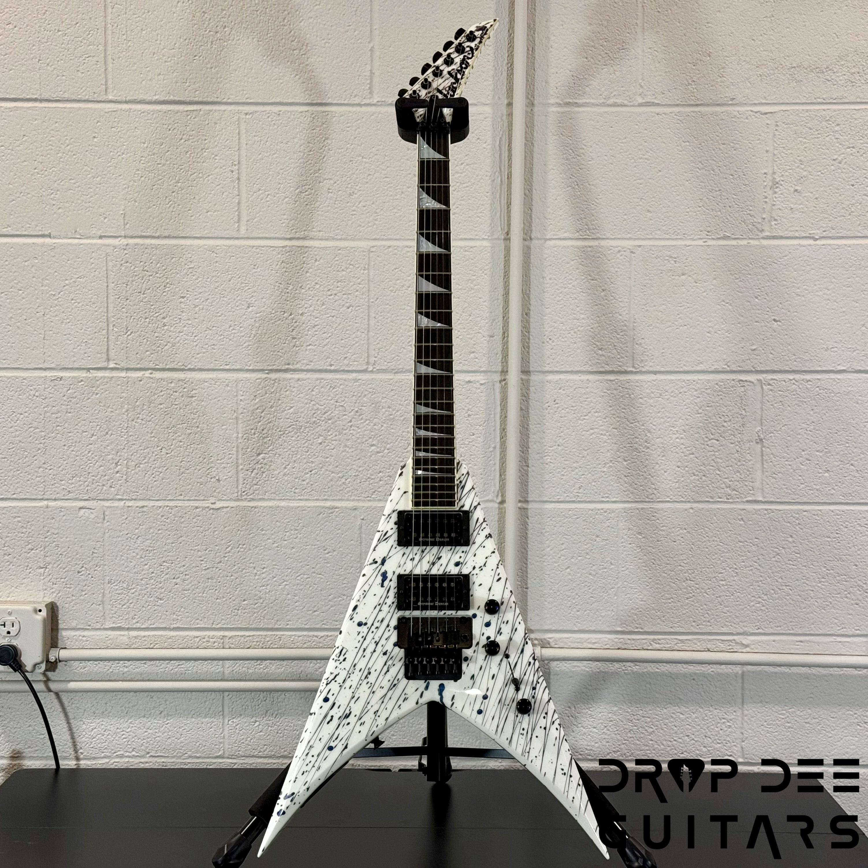 Jackson Custom Shop King V Electric Guitar w/ Case