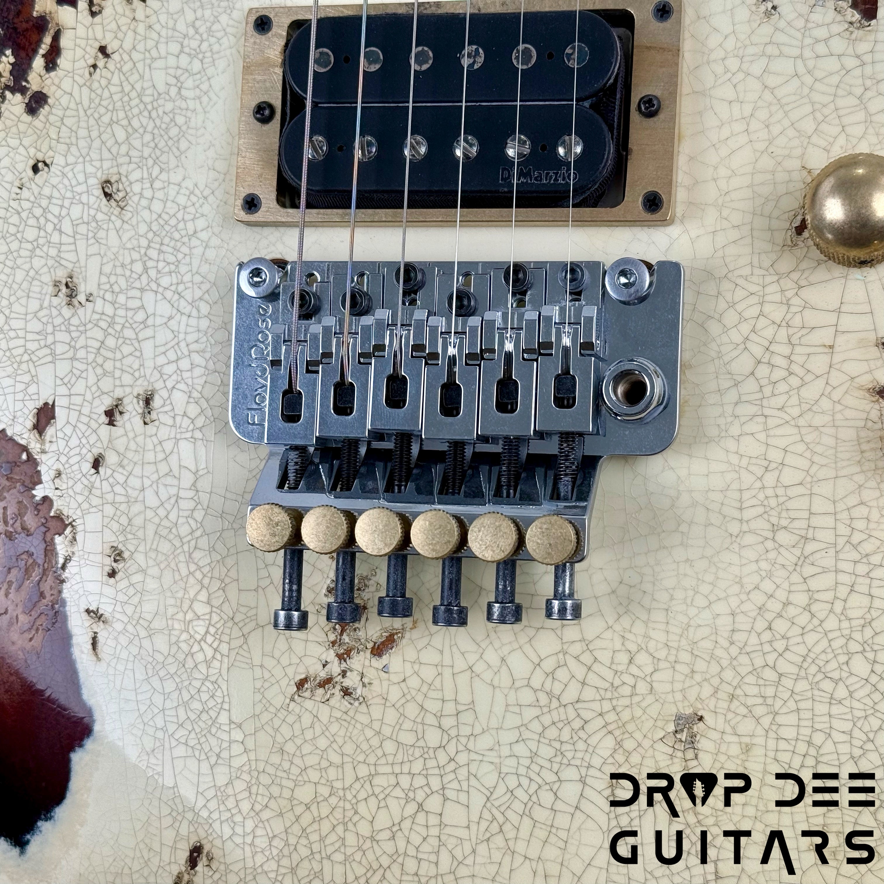 Jackson USA Custom Shop Special Edition Soloist Electric Guitar w/ Case - Vanilla Shake Over 3 Tone Sunburst