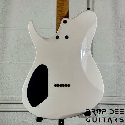 Balaguer USA Series Seraph Modern Electric Guitar w/ Case (324) - Gloss Metallic Jewel White