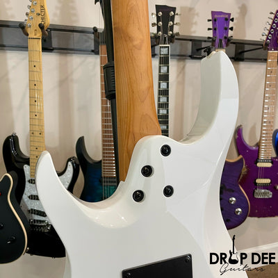 Balaguer Select Series Diablo Retro 27 FR Electric Guitar w/ Bag - Gloss Solid White