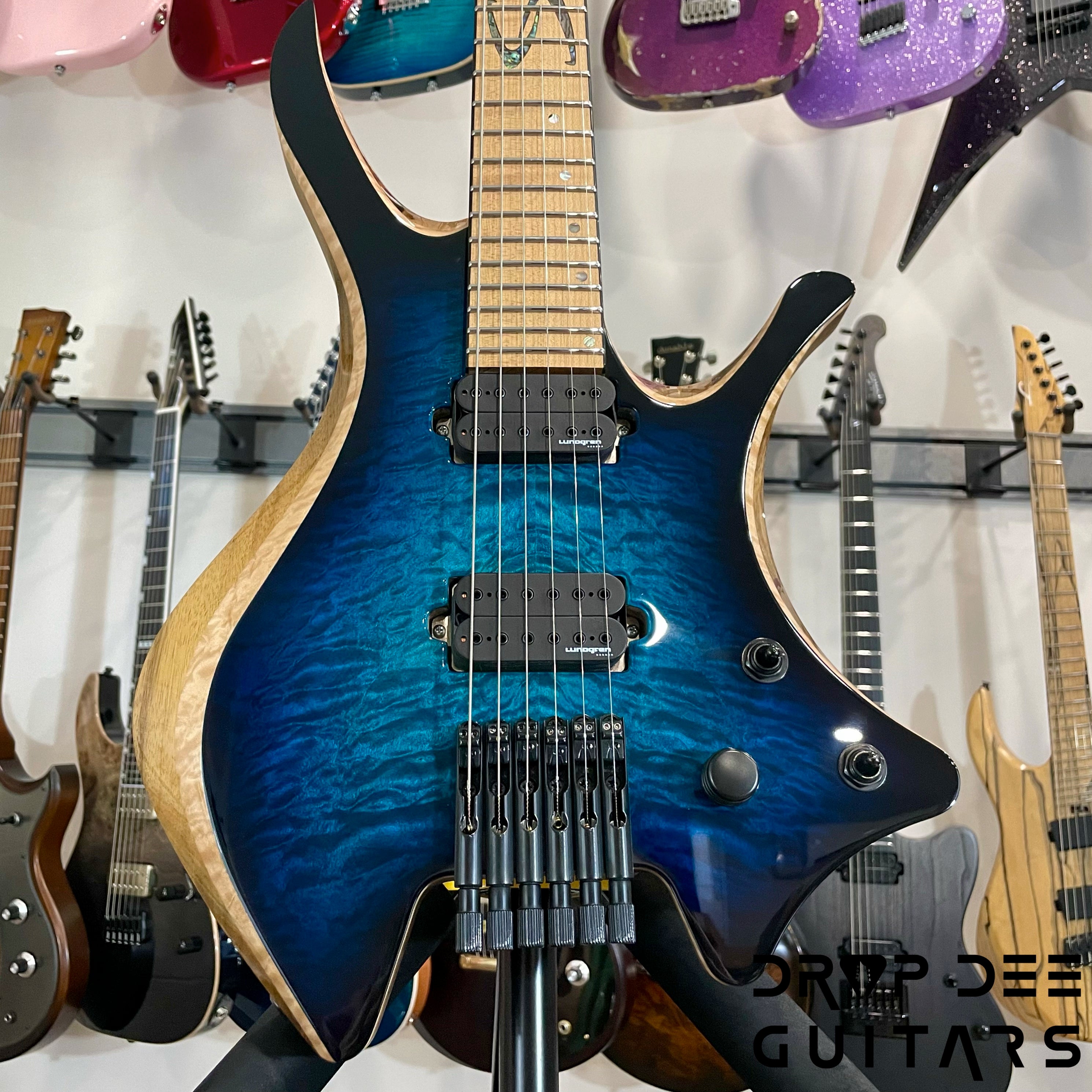 Skervesen Shoggie 6 Headless Electric Guitar w/ Bag