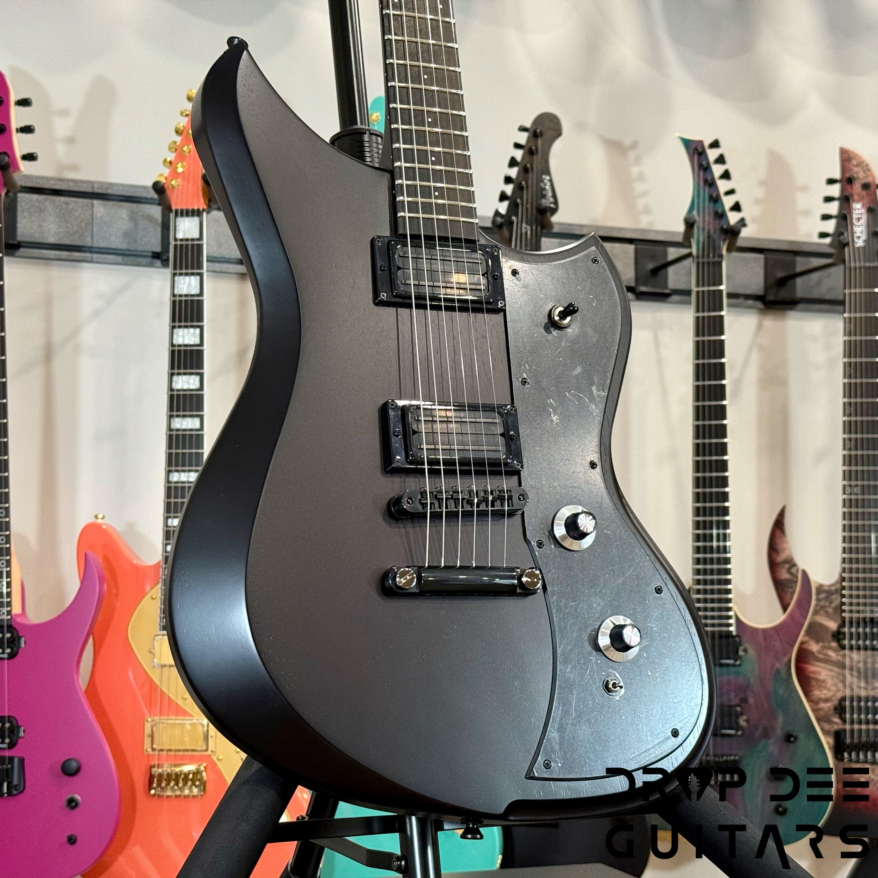 Dunable USA Custom Shop Yeti Electric Guitar w/ Case