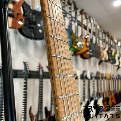 SMP Custom Shop Τρίτη Electric Guitar w/ Case
