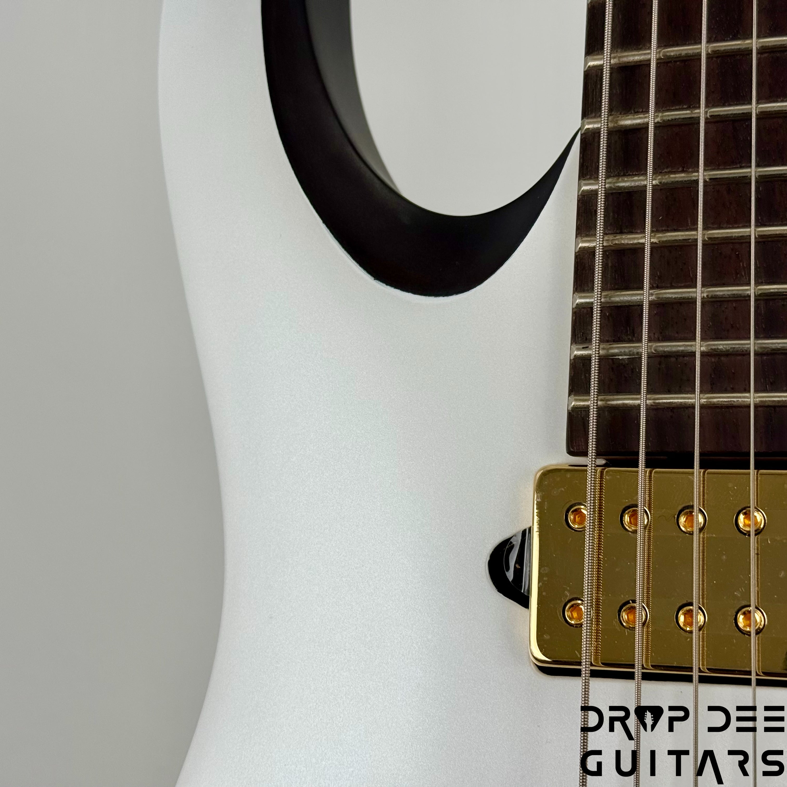 Ibanez Brian "Head" Welch Signature K7YANG 7-String Electric Guitar w/ Bag - Matte White