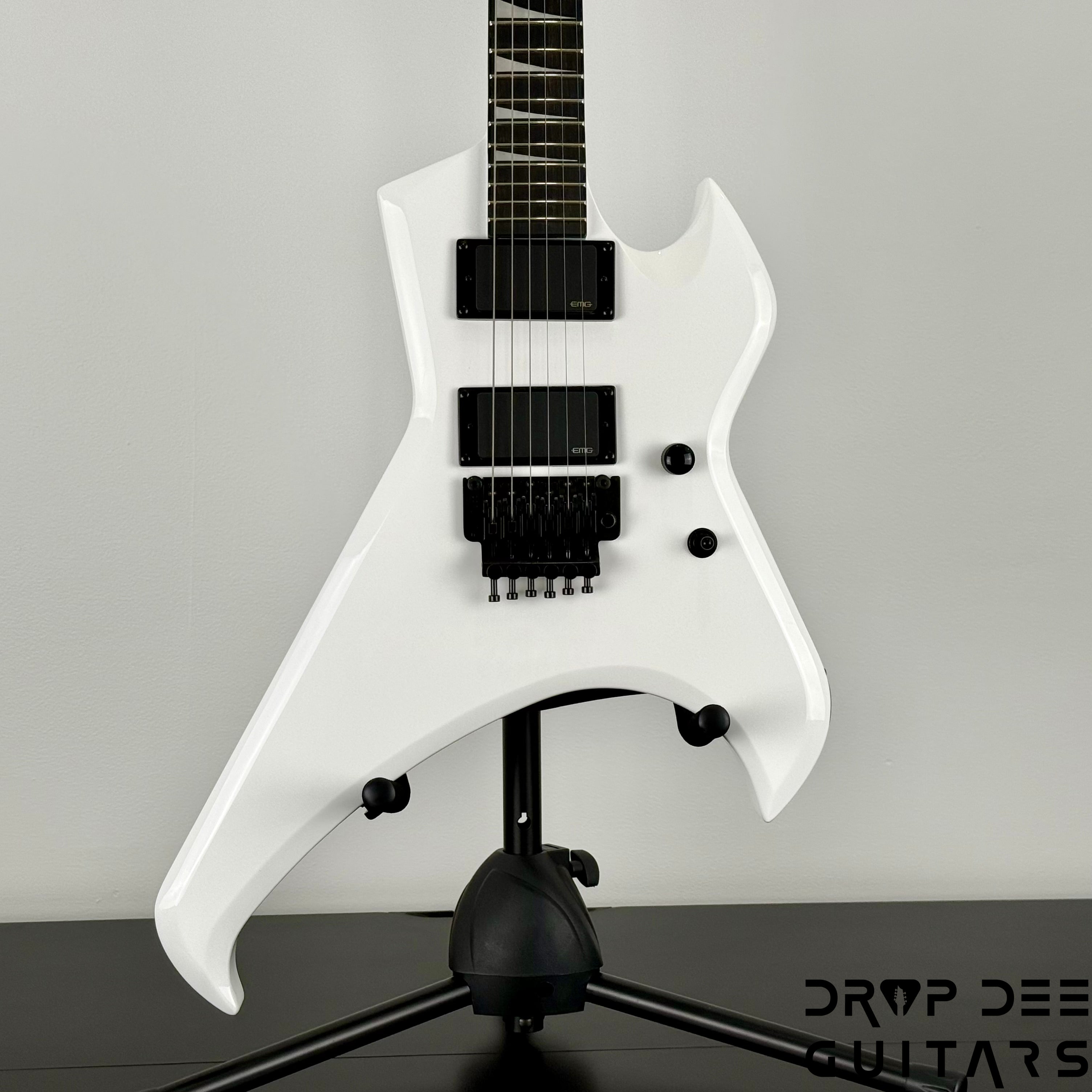 Jackson Pro Series Signature Rob Cavestany Death Angel Electric Guitar - Snow White