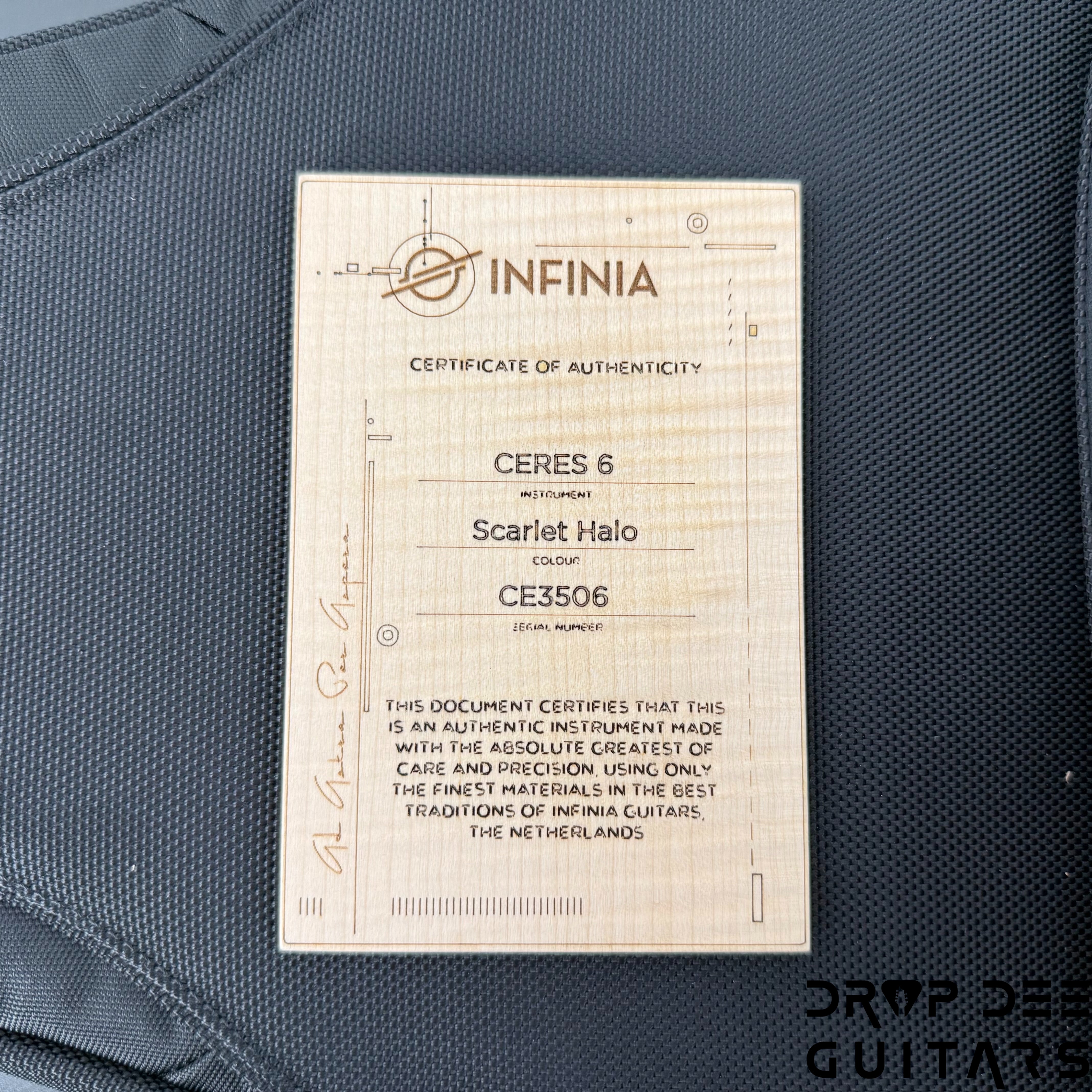 Infinia Ceres 6 Electric Guitar w/ Bag - Scarlet Halo
