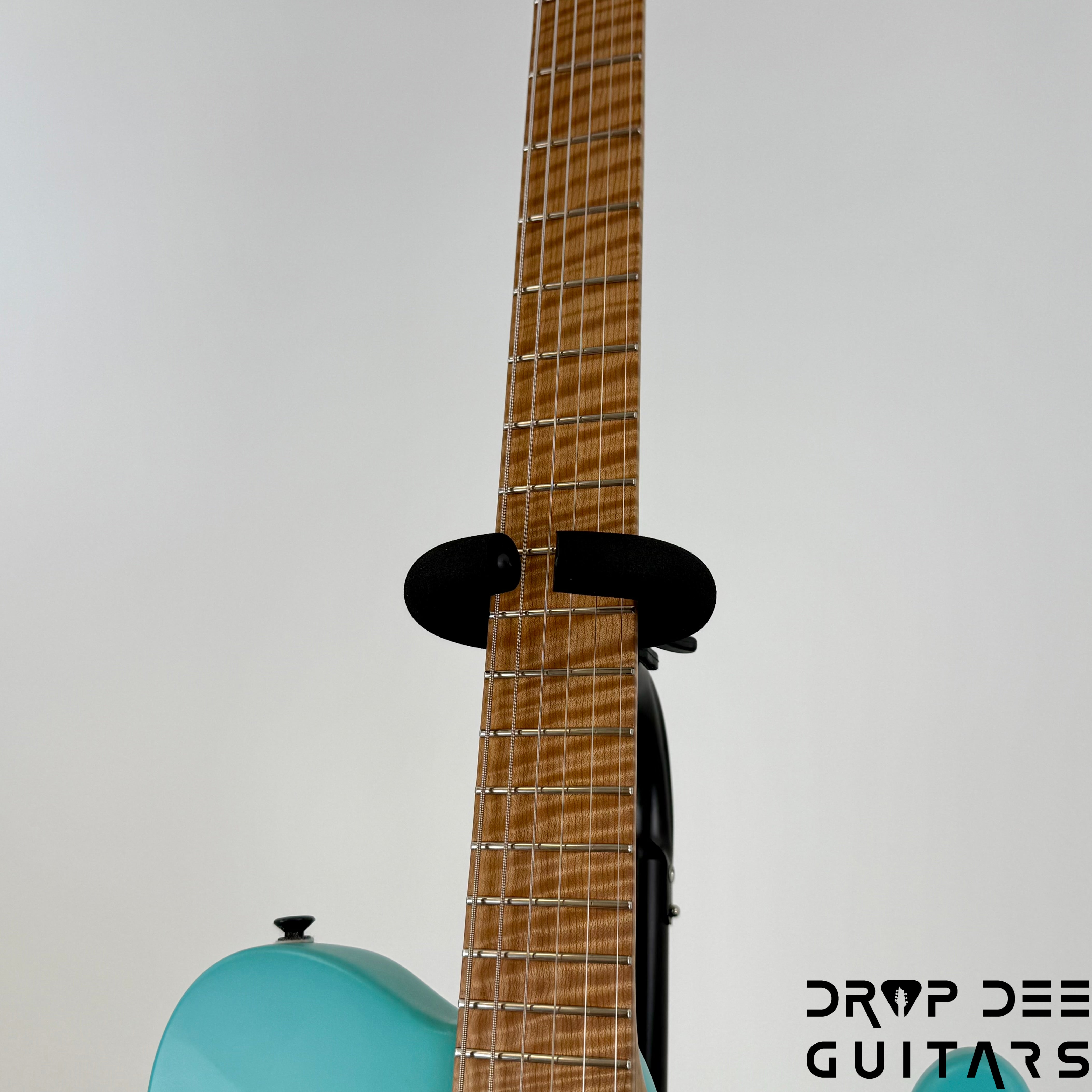 SMP Custom Shop Τρίτη Electric Guitar w/ Case - Seafoam Green