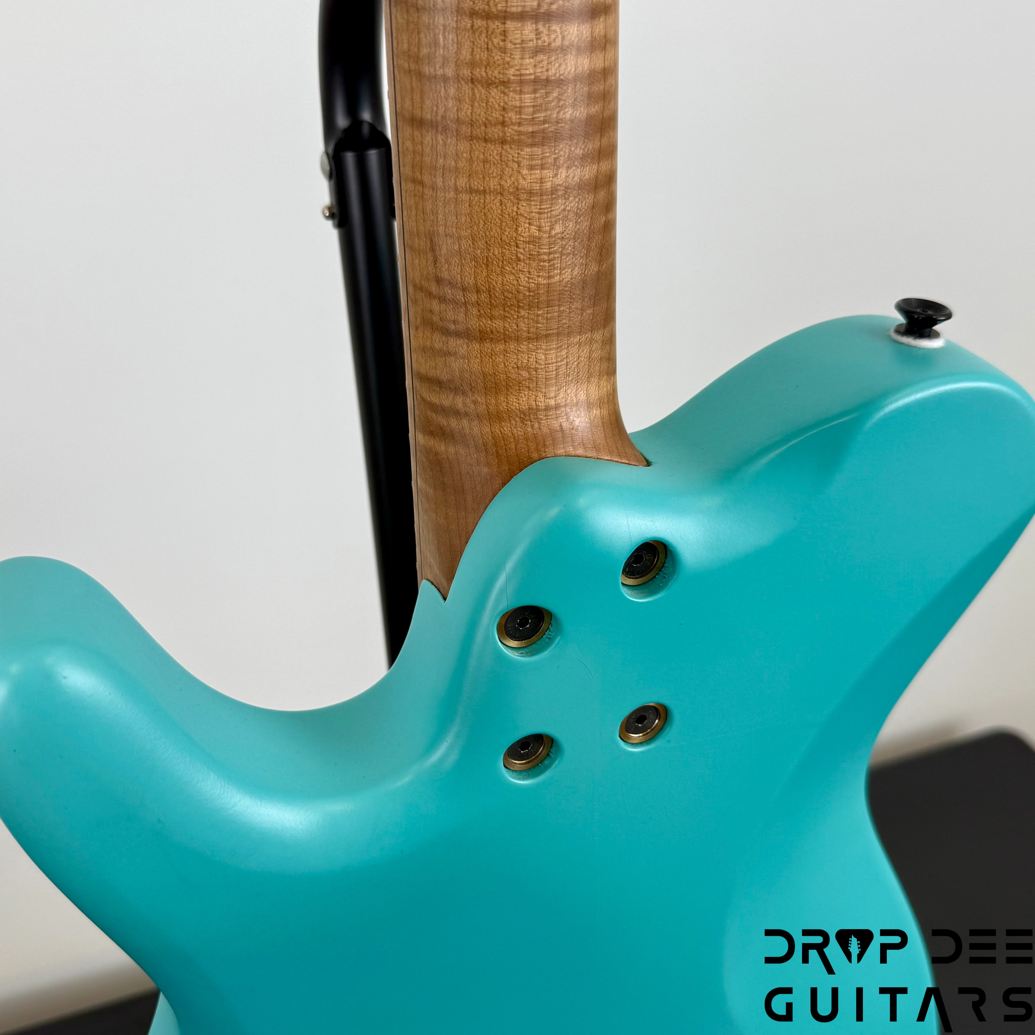 SMP Custom Shop Τρίτη Electric Guitar w/ Case - Seafoam Green