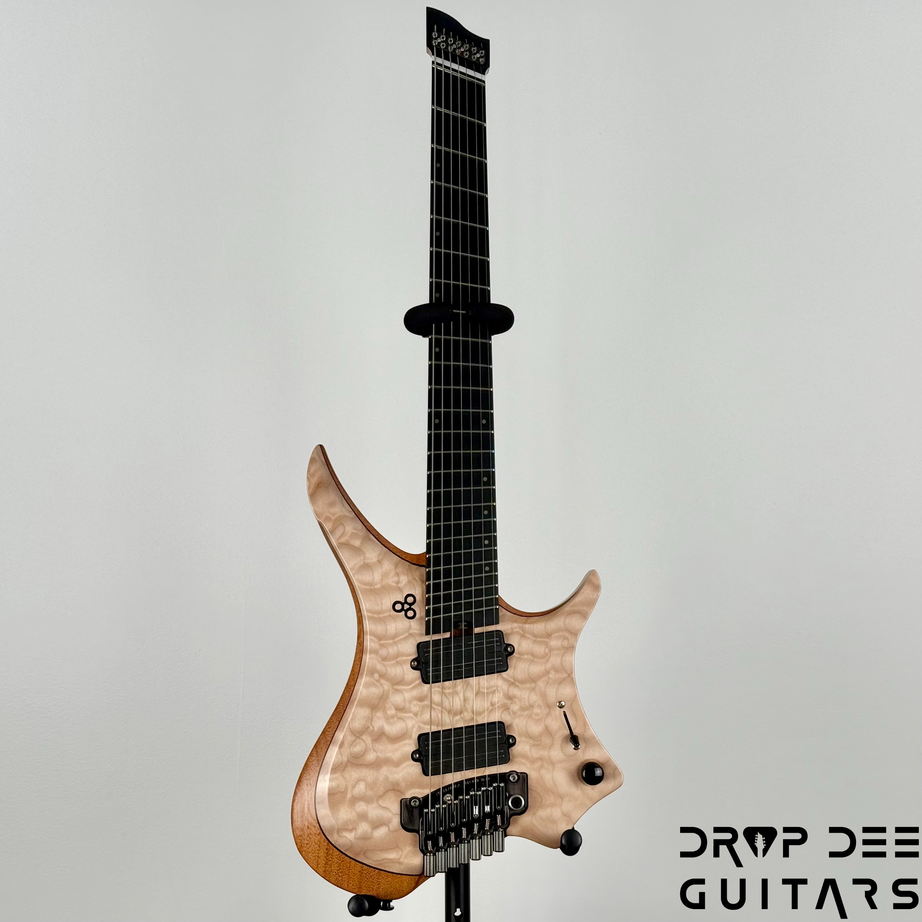 GOC USA Ilumina 7 Trem Multiscale Headless 7-String Electric Guitar w/ Case - Natural