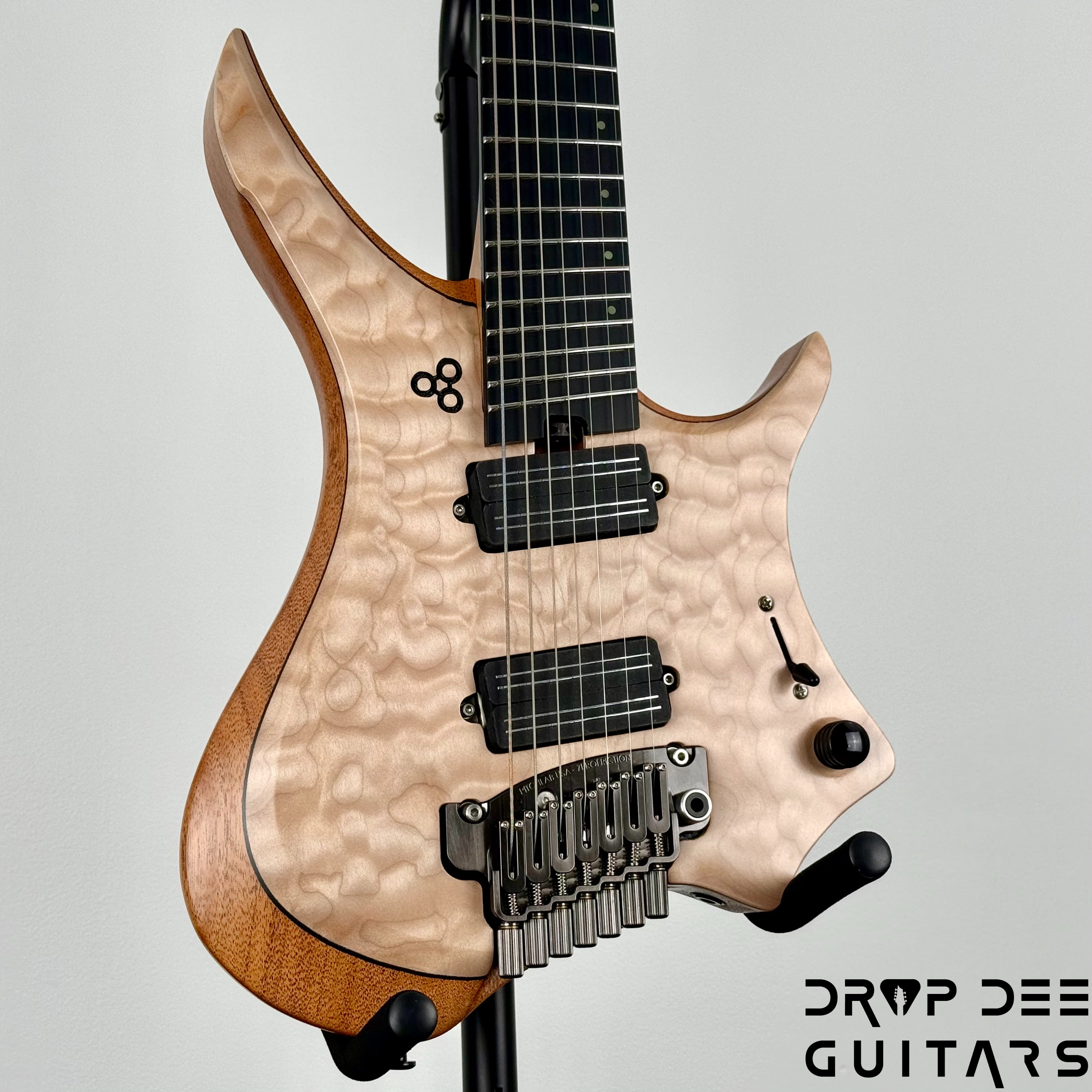 GOC USA Ilumina 7 Trem Multiscale Headless 7-String Electric Guitar w/ Case - Natural