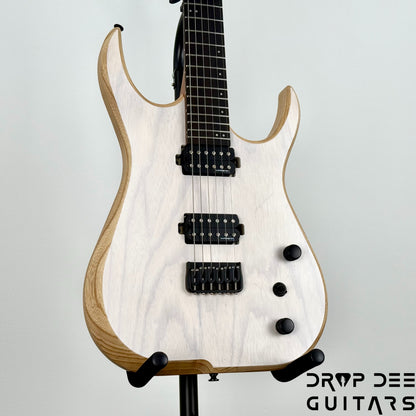 Skervesen Velociraptor 6 Electric Guitar w/ Bag (7031) - Trans White