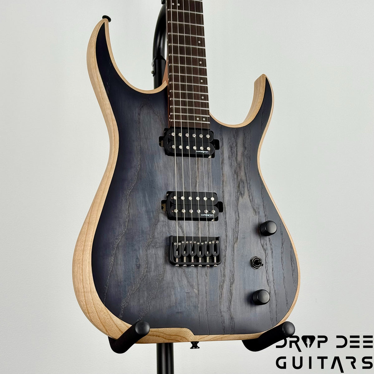 Skervesen Velociraptor 6 Electric Guitar w/ Bag (7050) - Trans Black Burst