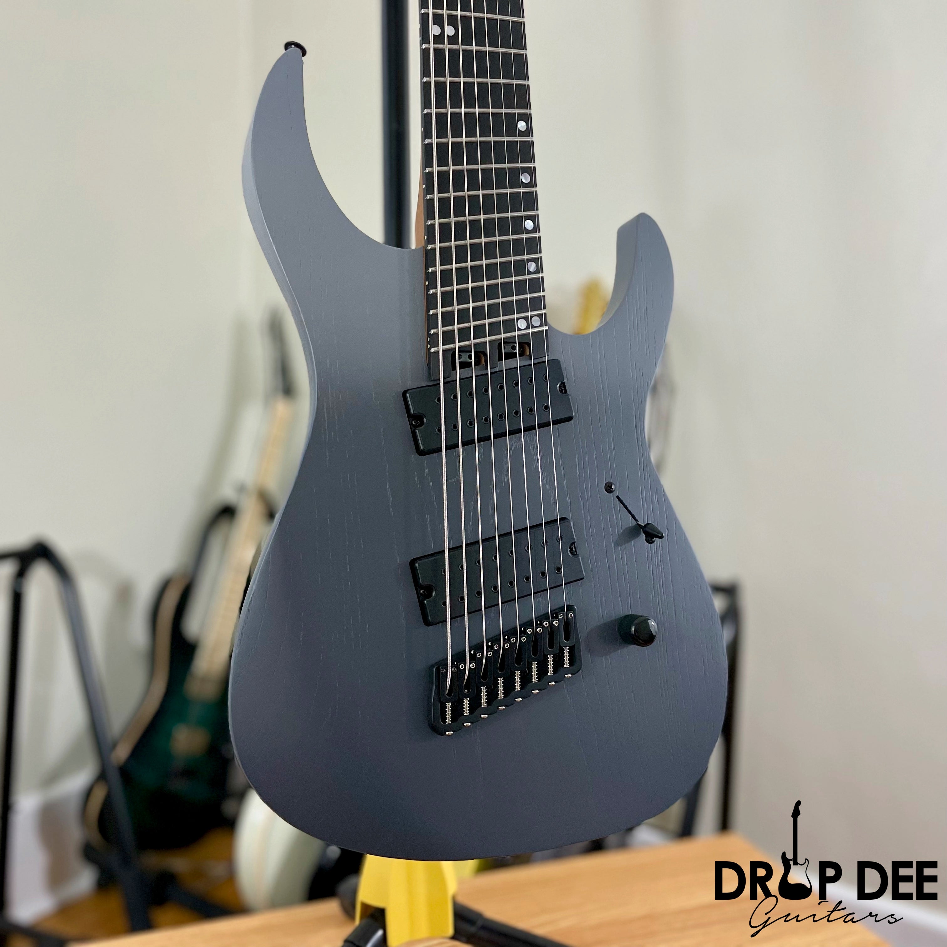 Legator Ninja N8FP 8-String Multiscale Electric Guitar
