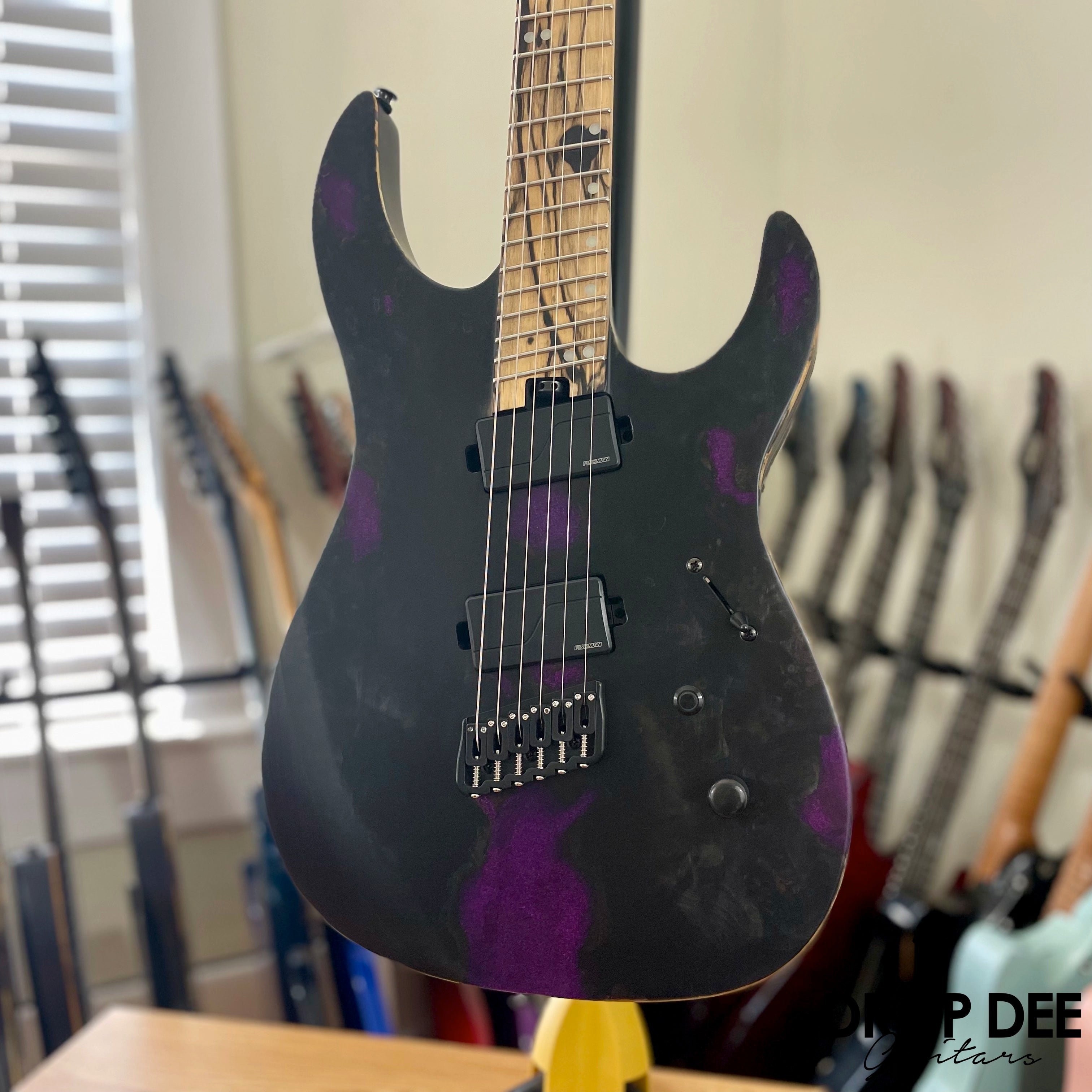 Legator Ninja N6FX Multi-Scale Electric Guitar w/ Bag