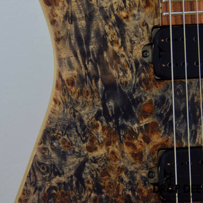Skervesen Mirage 6 Electric Guitar w/ Case