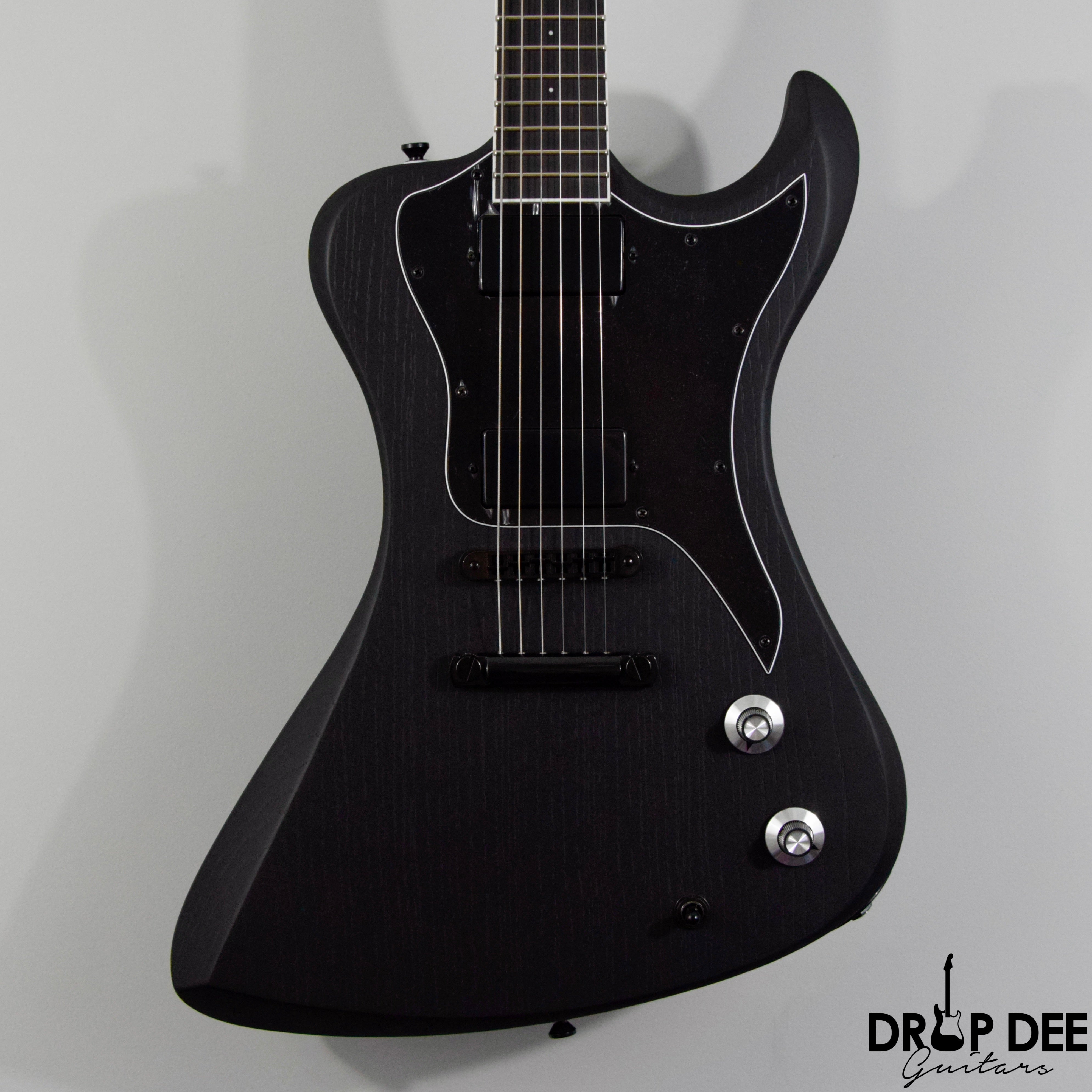 Dunable USA Custom Shop R2 Electric Guitar w/ Case